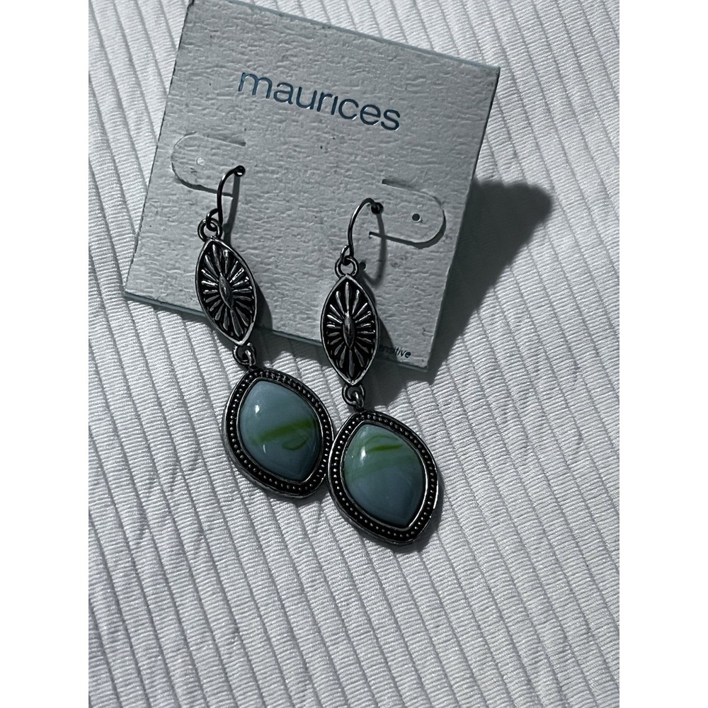 Silver Dangle Earrings Turquoise Colored Stones‎ Southwestern Native Style